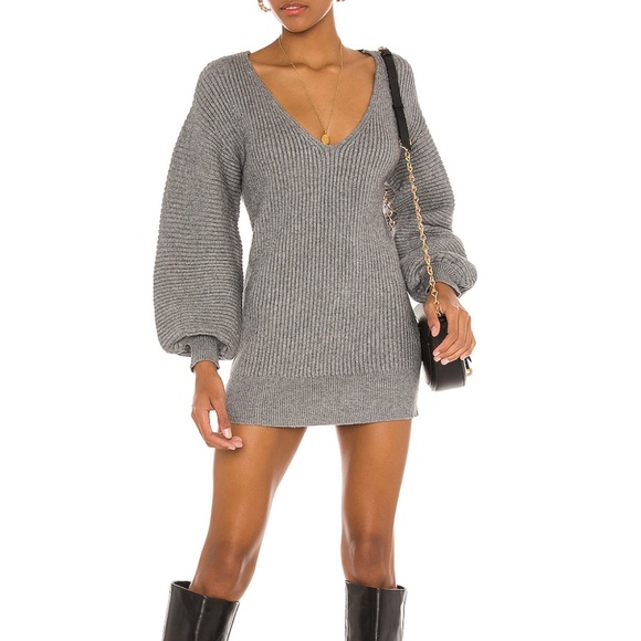 MAJORELLE Sweaters - MAJORELLE Riley Tunic Sweater NWT